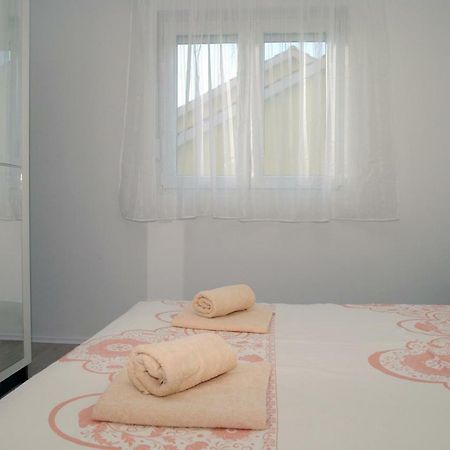 Holiday Home Luka زادار المظهر الخارجي الصورة