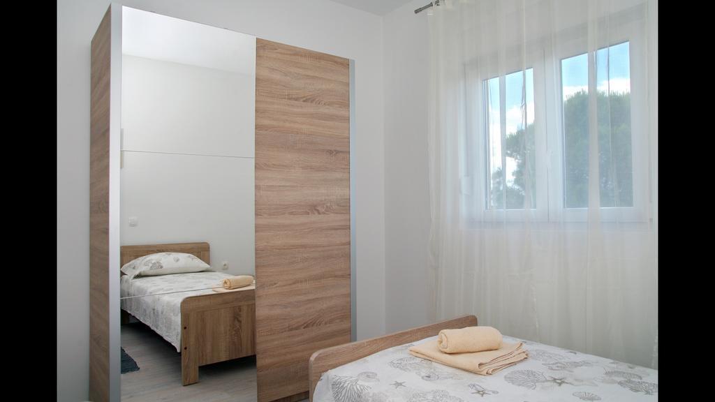 Holiday Home Luka زادار المظهر الخارجي الصورة