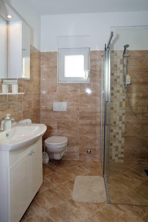 Holiday Home Luka زادار المظهر الخارجي الصورة