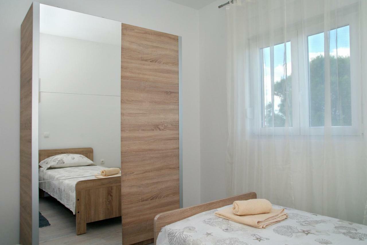 Holiday Home Luka زادار المظهر الخارجي الصورة
