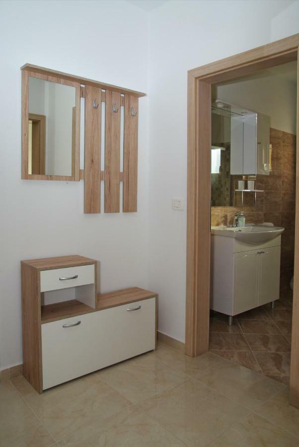 Holiday Home Luka زادار المظهر الخارجي الصورة